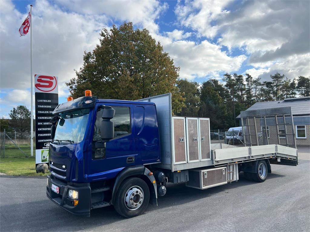 Iveco Euro Cargo 120 E22 - Autotransporter truck: picture 1 Iveco Euro Cargo 120 E22 - Autotransporter truck: picture 1