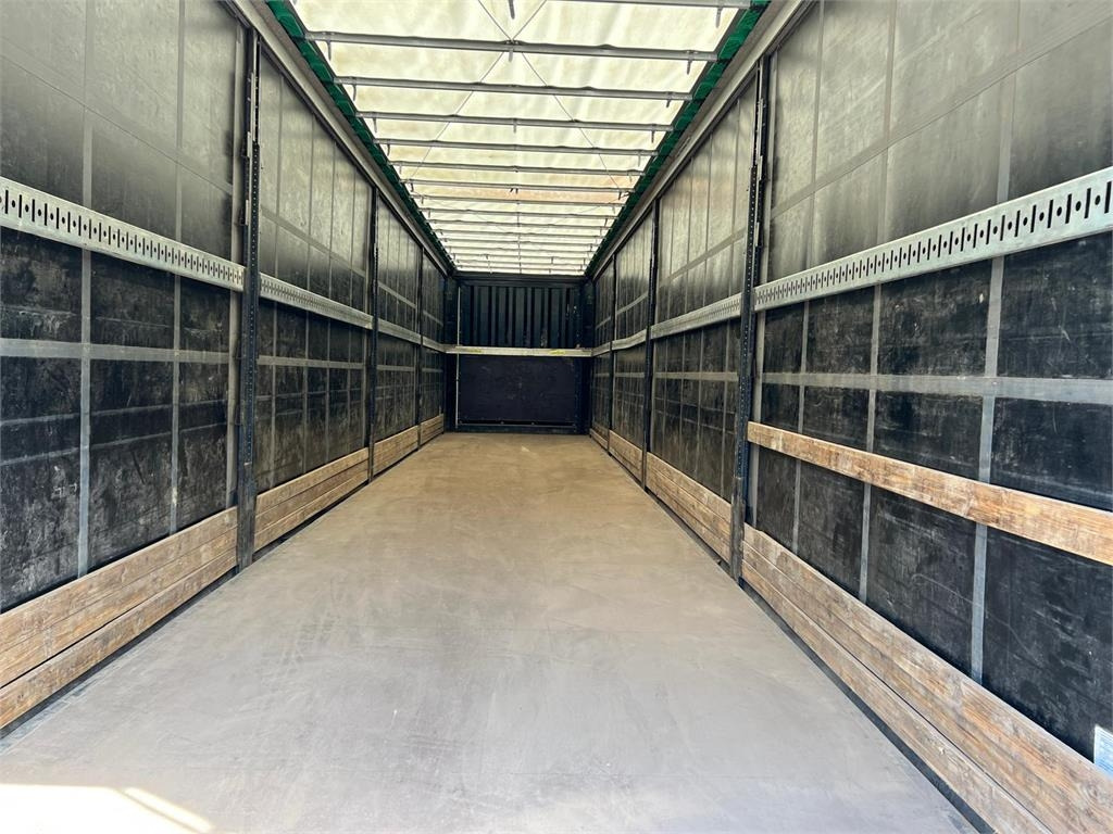 Krone 13,6 mtr gardin - lodretstående lift - Curtainsider semi-trailer: picture 5 Krone 13,6 mtr gardin - lodretstående lift - Curtainsider semi-trailer: picture 5
