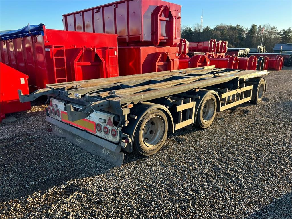 MTDK AO370 - 7,0 - 7,5 mtr. container - Roll-off/ Skip trailer: picture 2 MTDK AO370 - 7,0 - 7,5 mtr. container - Roll-off/ Skip trailer: picture 2