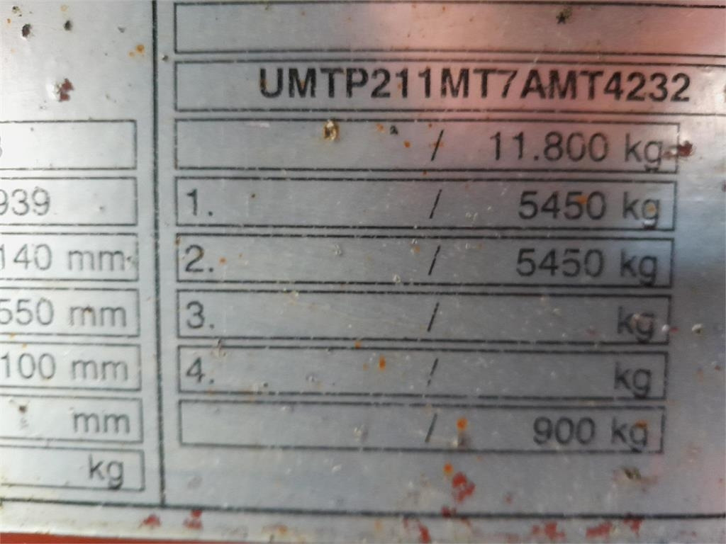 MTDK KC200 11,8 ton 5,2 mtr lad + ramper - Low loader trailer: picture 5 MTDK KC200 11,8 ton 5,2 mtr lad + ramper - Low loader trailer: picture 5