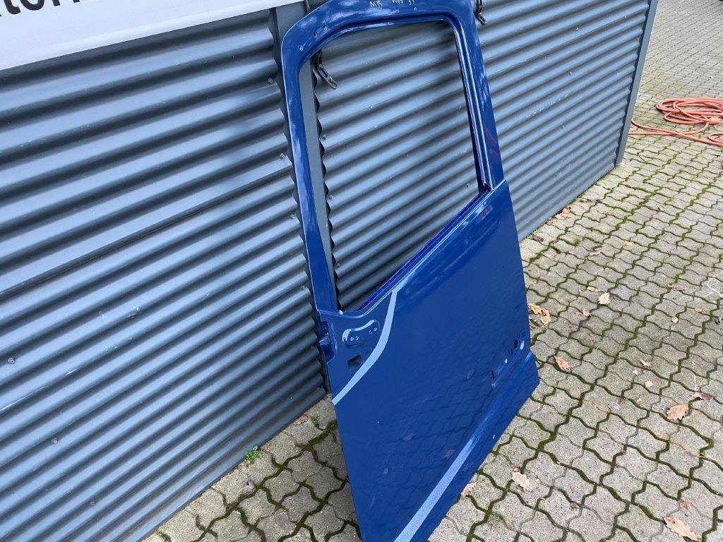 Mercedes-Benz Førerdør Mercedes Actros (Ny model)  - Door and parts for Truck: picture 3 Mercedes-Benz Førerdør Mercedes Actros (Ny model)  - Door and parts for Truck: picture 3