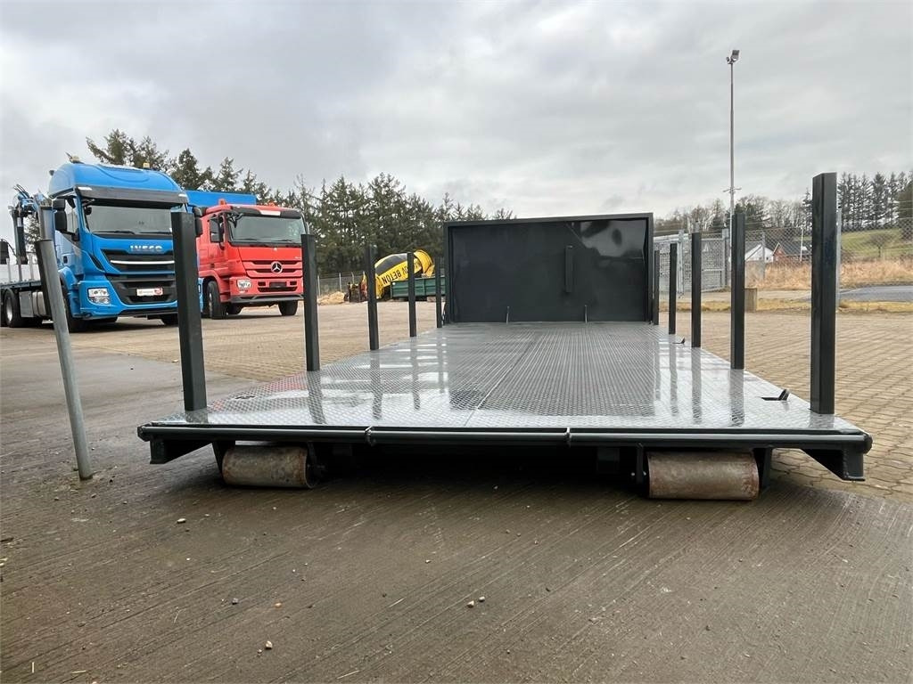 Scancon ML6000R Maskinlad på hejselads ramme - Flatbed body: picture 4 Scancon ML6000R Maskinlad på hejselads ramme - Flatbed body: picture 4