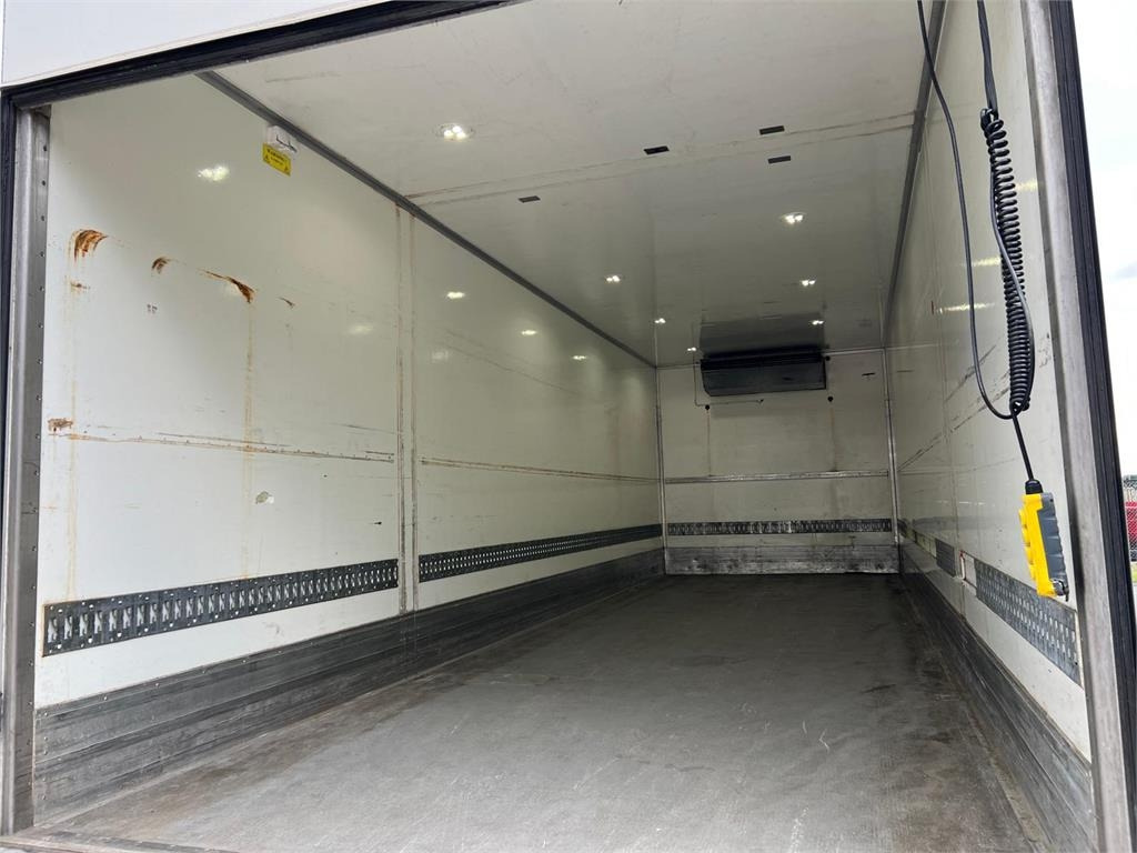 Volvo FL 250 16 ton  - Refrigerator truck: picture 5 Volvo FL 250 16 ton  - Refrigerator truck: picture 5