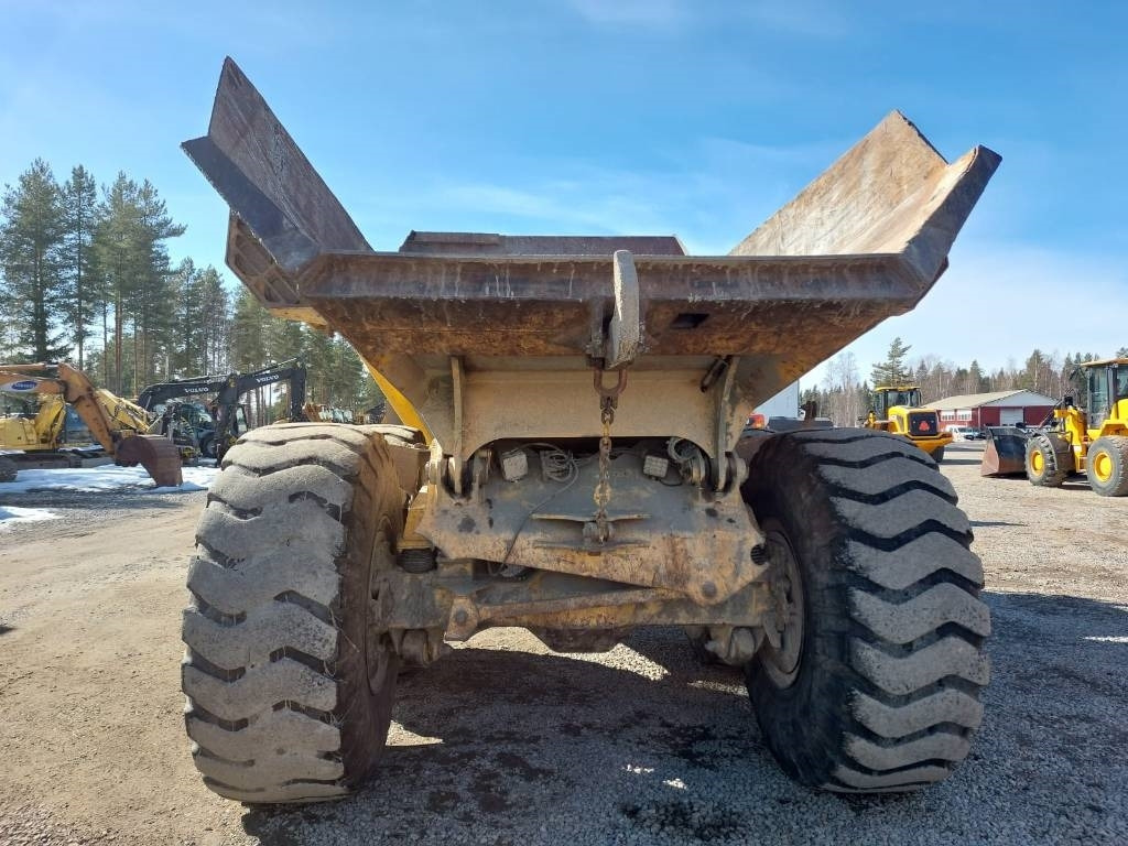 Bell B30C DUMPPERI - Articulated dumper: picture 3 Bell B30C DUMPPERI - Articulated dumper: picture 3