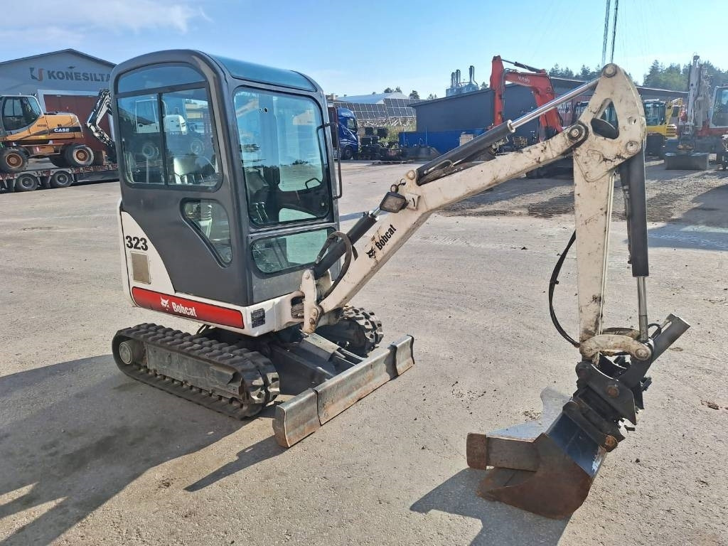 Bobcat 323K KALLISTAJA, 2-KAUHAA - Mini excavator: picture 5 Bobcat 323K KALLISTAJA, 2-KAUHAA - Mini excavator: picture 5