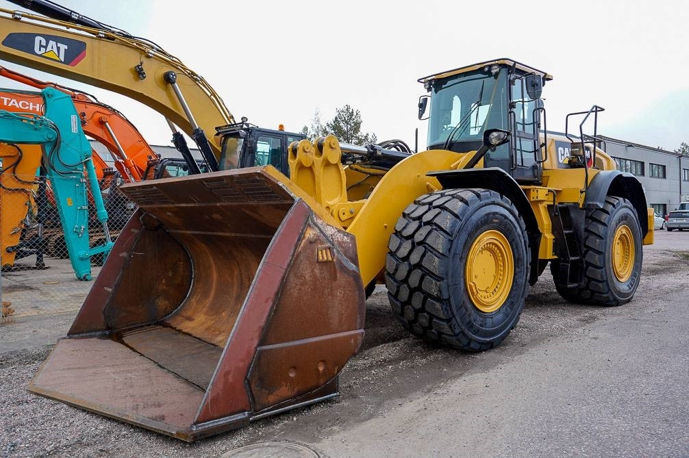 CAT 982M UUDET RENKAAT - Wheel loader: picture 2 CAT 982M UUDET RENKAAT - Wheel loader: picture 2