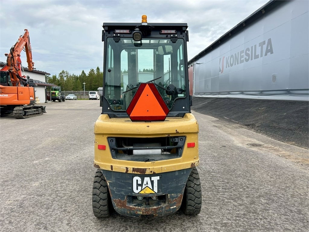 CAT DP 25 NT - Diesel forklift: picture 3 CAT DP 25 NT - Diesel forklift: picture 3