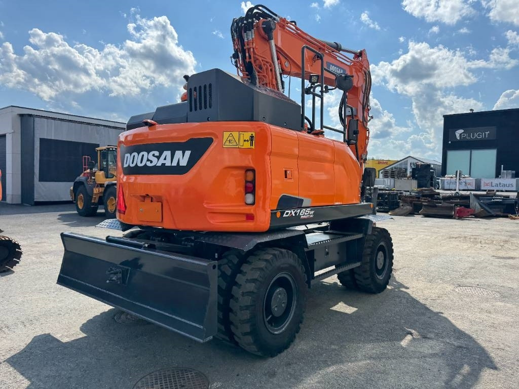 Doosan DX165W-5 PYÖRITTÄJÄLLÄ - Wheel excavator: picture 5 Doosan DX165W-5 PYÖRITTÄJÄLLÄ - Wheel excavator: picture 5