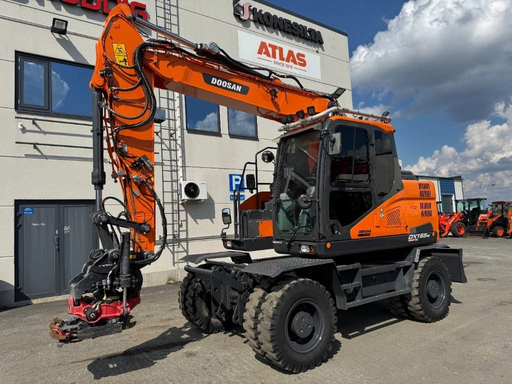 Doosan DX165W-5 PYÖRITTÄJÄLLÄ - Wheel excavator: picture 2 Doosan DX165W-5 PYÖRITTÄJÄLLÄ - Wheel excavator: picture 2