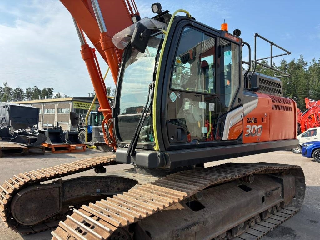 Hitachi ZX 300 LC-7 - Crawler excavator: picture 3 Hitachi ZX 300 LC-7 - Crawler excavator: picture 3