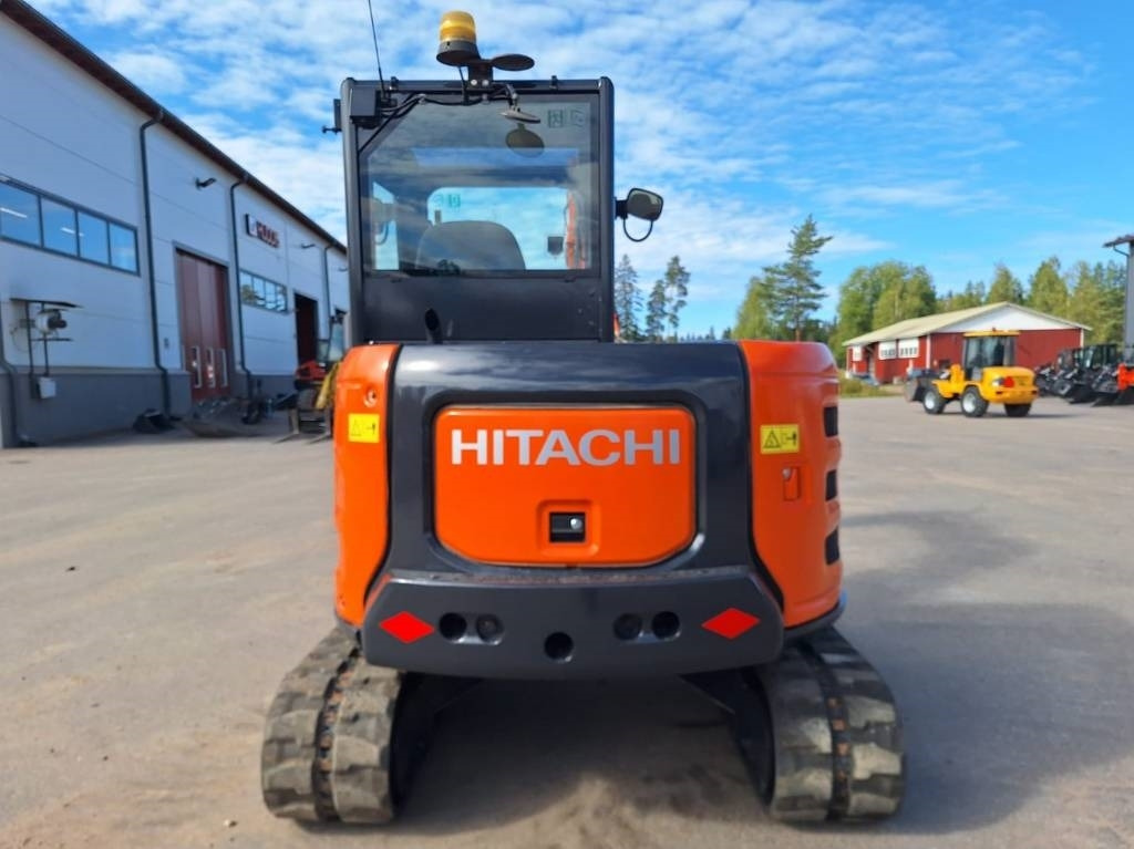 Hitachi ZX65USB-5  - Mini excavator: picture 3 Hitachi ZX65USB-5  - Mini excavator: picture 3