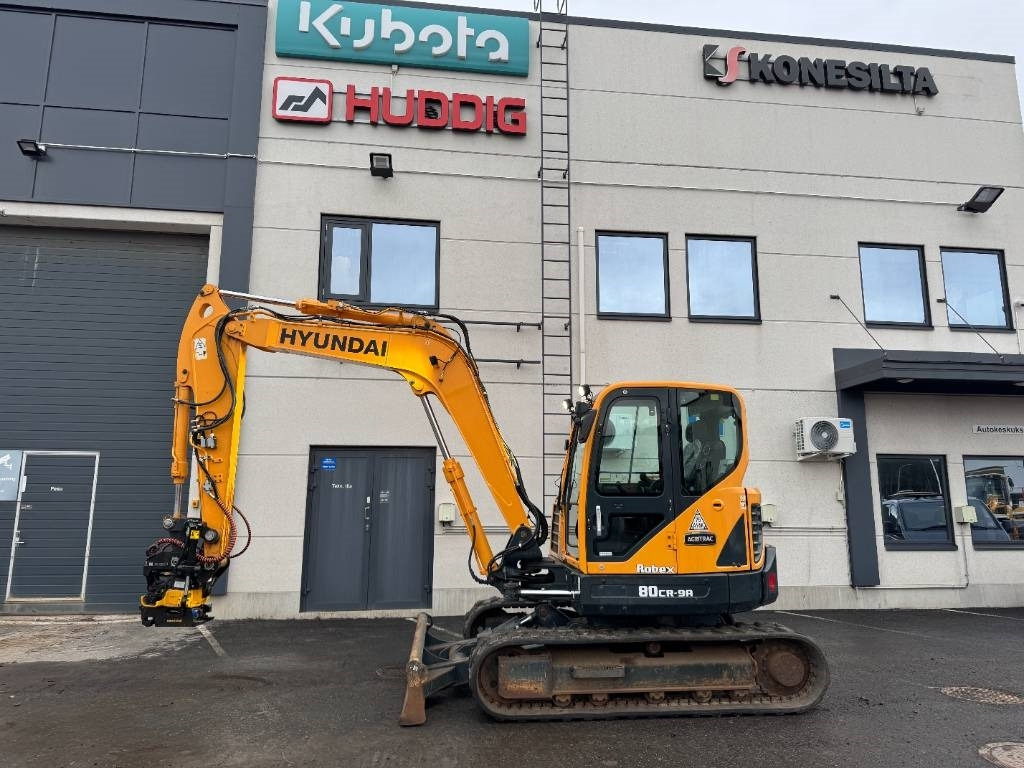 Hyundai R80CR-9A PYÖRITTÄJÄLLÄ  - Mini excavator: picture 1 Hyundai R80CR-9A PYÖRITTÄJÄLLÄ  - Mini excavator: picture 1