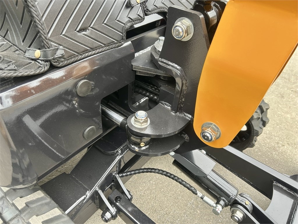 Mini excavator JPC HT12PRO KUIN UUSI: picture 9