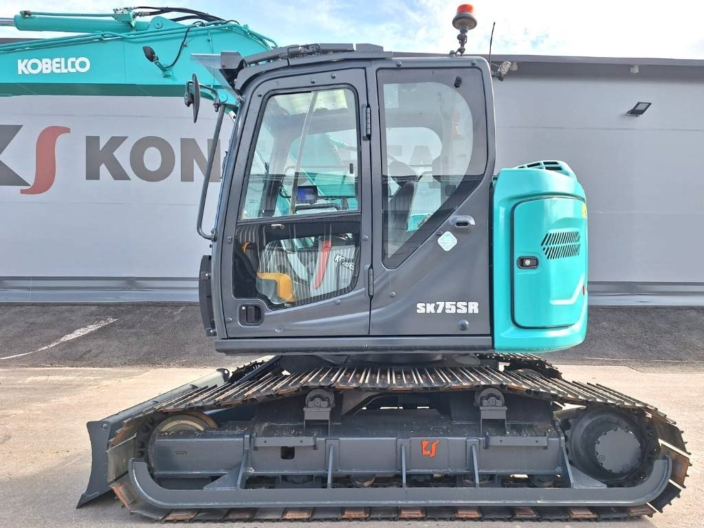 Kobelco SK75SRL-7 -SUOALUSTA- - Mini excavator: picture 2 Kobelco SK75SRL-7 -SUOALUSTA- - Mini excavator: picture 2