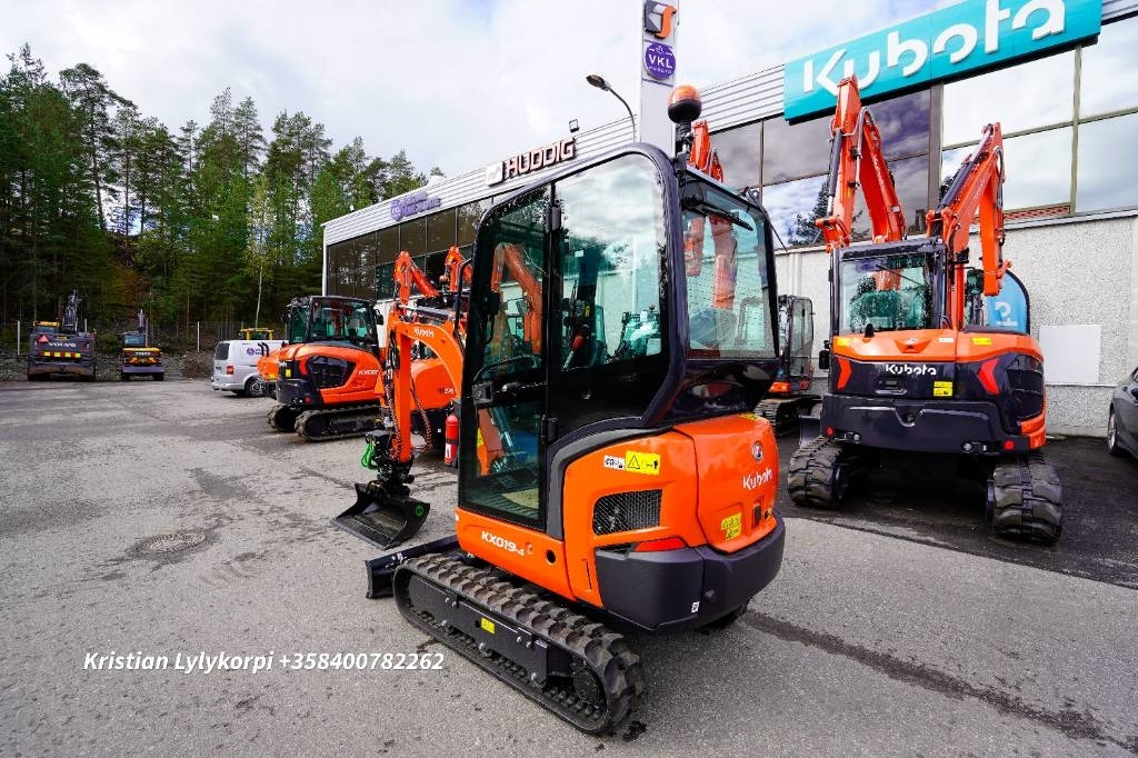 Kubota KX019-4 UUSI! TAKUU! PYÖRITTÄJÄLLÄ - Mini excavator: picture 2 Kubota KX019-4 UUSI! TAKUU! PYÖRITTÄJÄLLÄ - Mini excavator: picture 2