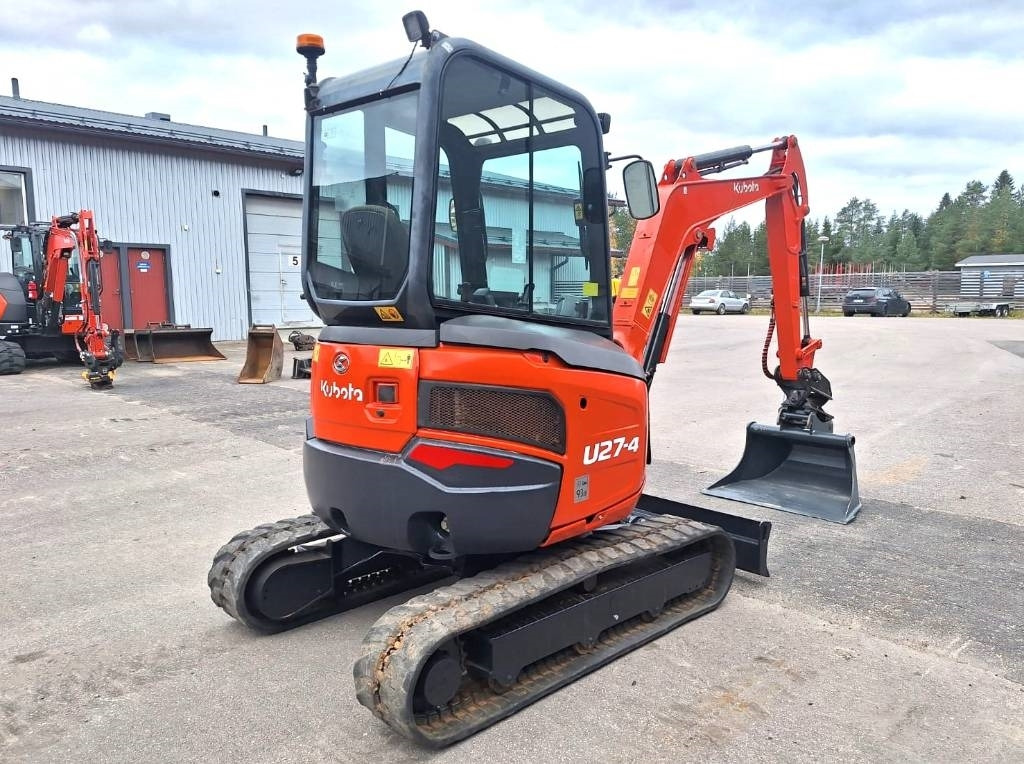 Kubota U27-4 KALLISTAJALLA, HUOLLETTU - Mini excavator: picture 4 Kubota U27-4 KALLISTAJALLA, HUOLLETTU - Mini excavator: picture 4