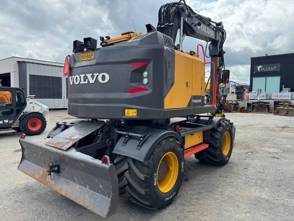 Volvo EWR150E ENGCON+PIHDIT  - Wheel excavator: picture 5 Volvo EWR150E ENGCON+PIHDIT  - Wheel excavator: picture 5