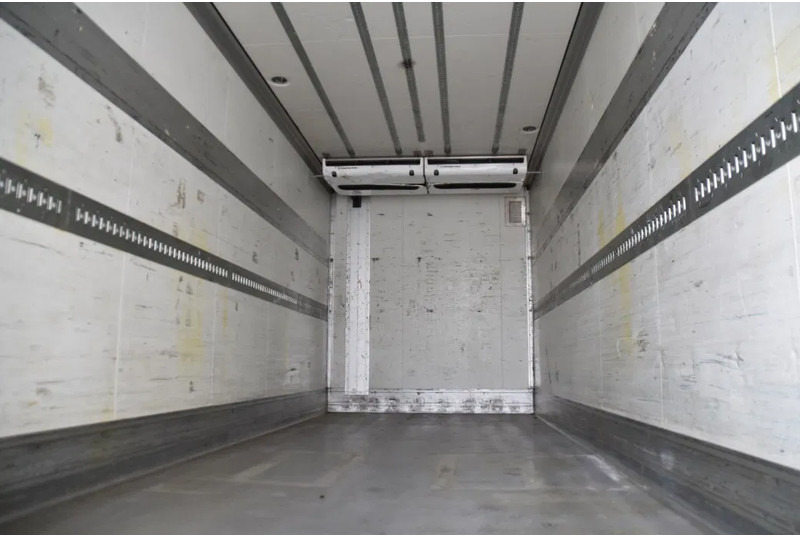 Schmitz Cargobull ZKO 20 + THERMO KING UT-1200 - SAF AXLES - DISC BRAKES - GOOD CONDITION - - Refrigerator trailer: picture 3 Schmitz Cargobull ZKO 20 + THERMO KING UT-1200 - SAF AXLES - DISC BRAKES - GOOD CONDITION - - Refrigerator trailer: picture 3