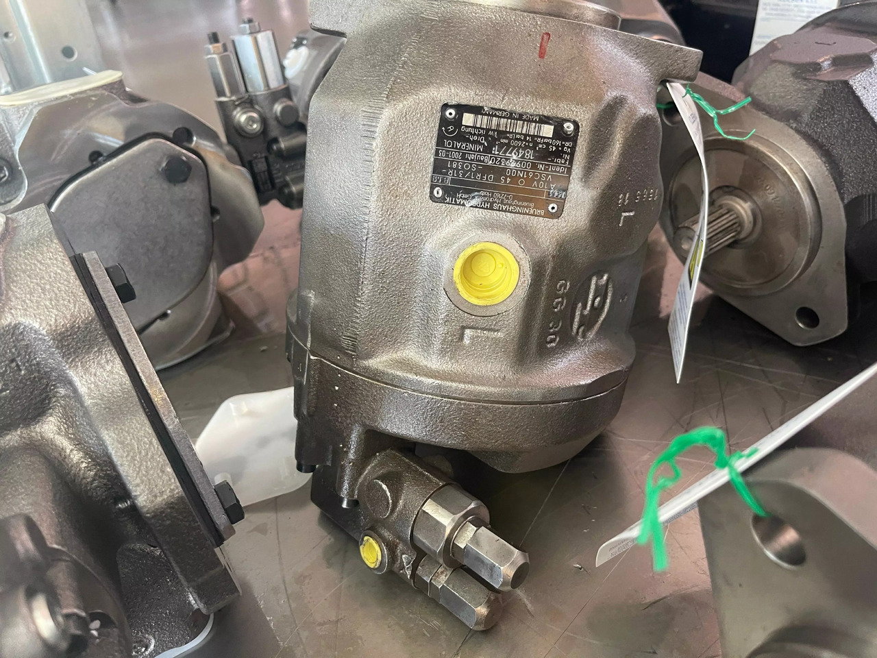 REXROTH A10VO45DFR1/31R-VC61N00 - Hydraulic pump for Construction machinery: picture 1 REXROTH A10VO45DFR1/31R-VC61N00 - Hydraulic pump for Construction machinery: picture 1