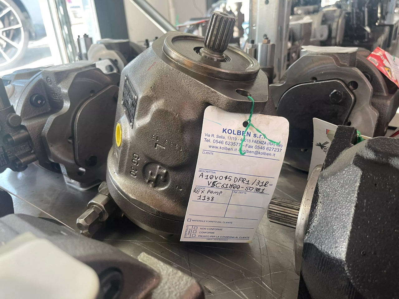 REXROTH A10VO45DFR1/31R-VC61N00 - Hydraulic pump for Construction machinery: picture 2 REXROTH A10VO45DFR1/31R-VC61N00 - Hydraulic pump for Construction machinery: picture 2