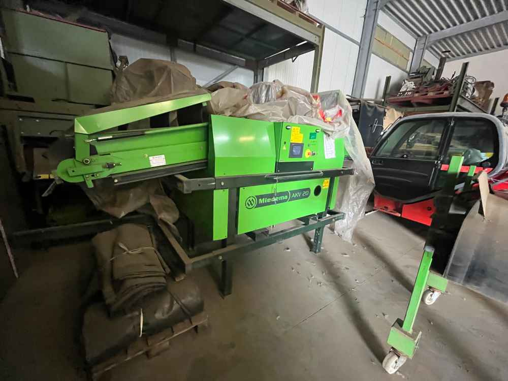 Dewulf AKV 20 - Storage equipment: picture 1 Dewulf AKV 20 - Storage equipment: picture 1