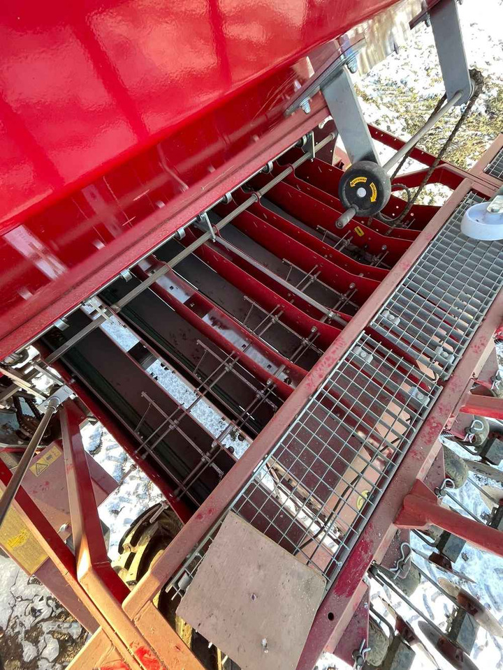 WIFO Planteuse Bulbille - Soil tillage equipment: picture 4 WIFO Planteuse Bulbille - Soil tillage equipment: picture 4