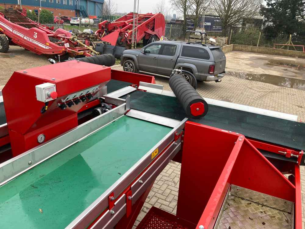 Grape harvesting machine ASA-Lift ASA Lift TC1010E Single Row Trailed Cabbage Harvester: picture 6