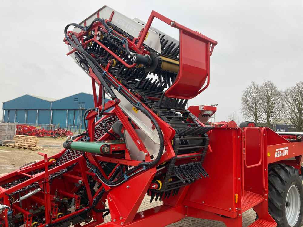 Grape harvesting machine ASA-Lift ASA Lift TC1010E Single Row Trailed Cabbage Harvester: picture 12