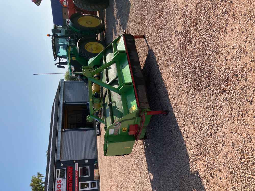 Baselier Baselier 2LKA190 2 Row Front Mounted Potato Topper - Harvester: picture 1 Baselier Baselier 2LKA190 2 Row Front Mounted Potato Topper - Harvester: picture 1