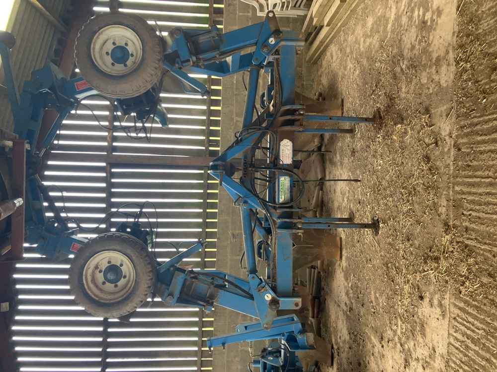 Standen BFT - Harvester attachment: picture 1 Standen BFT - Harvester attachment: picture 1