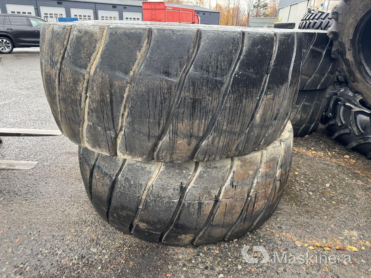 Däck Michelin 26.5R25 Regummerat - Tire for Construction machinery: picture 5 Däck Michelin 26.5R25 Regummerat - Tire for Construction machinery: picture 5