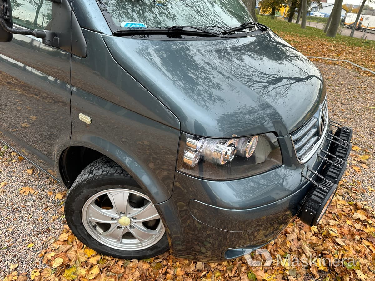 Flakbil Volkswagen Transporter dubbelhytt leasing Flakbil Volkswagen Transporter dubbelhytt: picture 43 Flakbil Volkswagen Transporter dubbelhytt leasing Flakbil Volkswagen Transporter dubbelhytt: picture 43