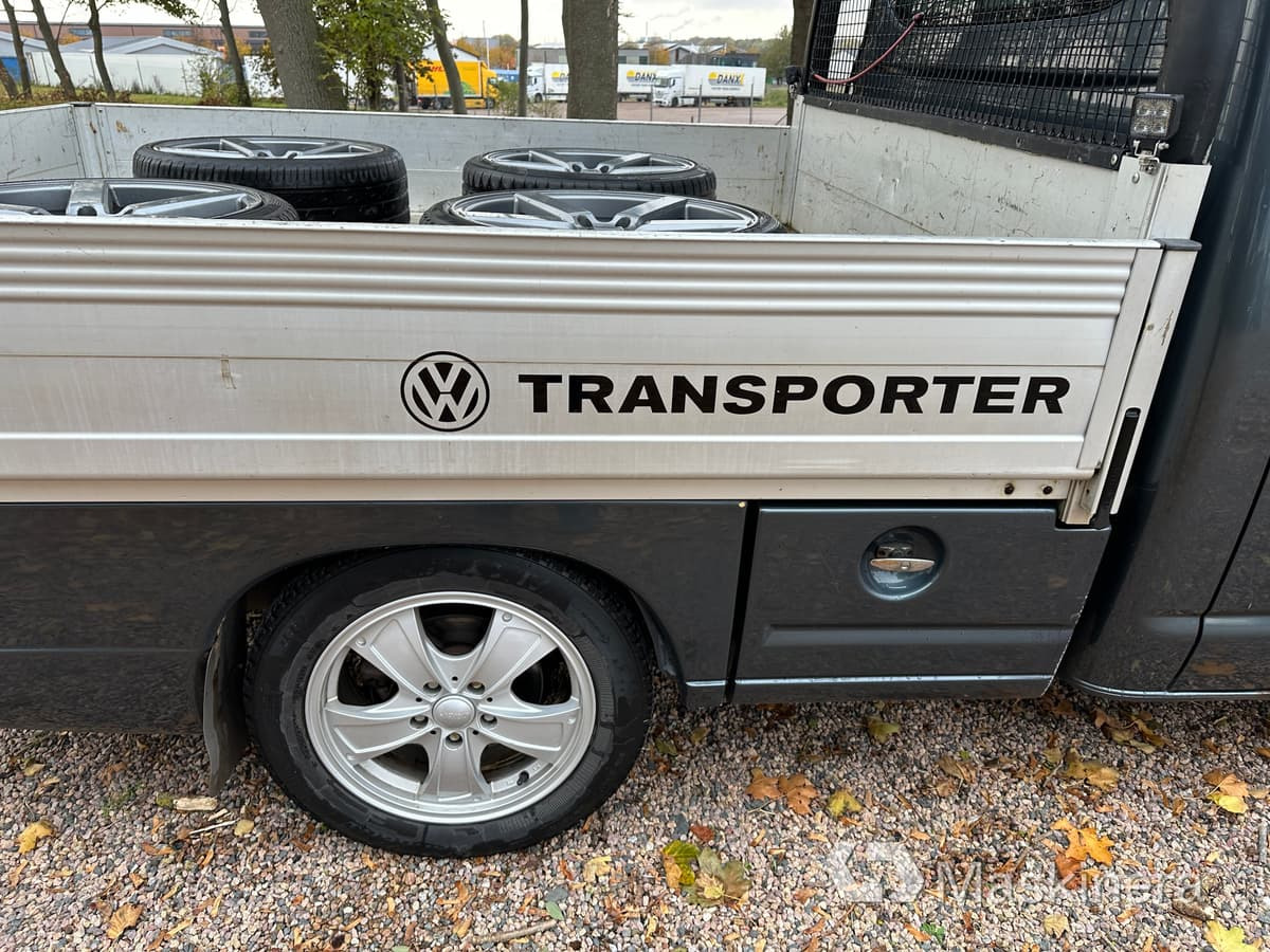 Flakbil Volkswagen Transporter dubbelhytt leasing Flakbil Volkswagen Transporter dubbelhytt: picture 30 Flakbil Volkswagen Transporter dubbelhytt leasing Flakbil Volkswagen Transporter dubbelhytt: picture 30