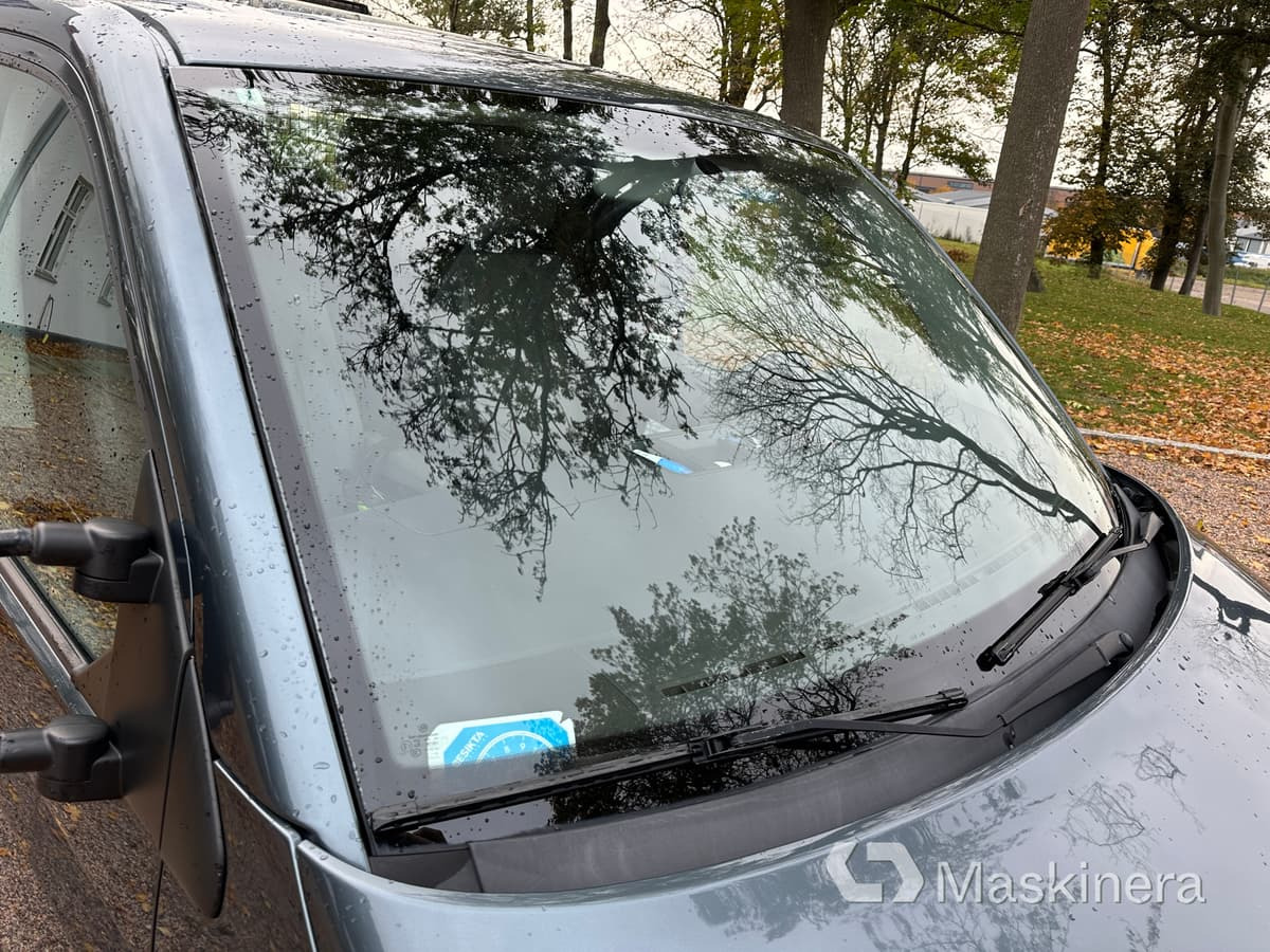 Flakbil Volkswagen Transporter dubbelhytt leasing Flakbil Volkswagen Transporter dubbelhytt: picture 44 Flakbil Volkswagen Transporter dubbelhytt leasing Flakbil Volkswagen Transporter dubbelhytt: picture 44