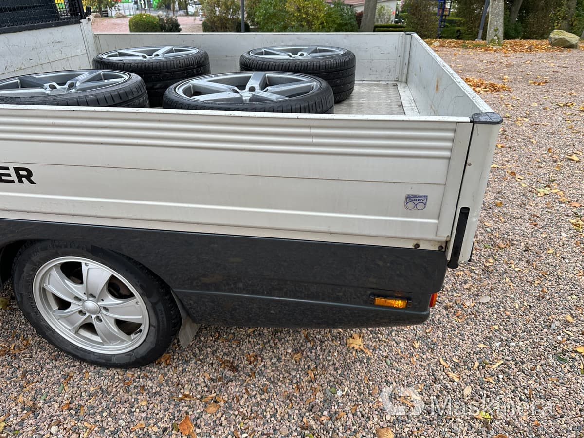 Flakbil Volkswagen Transporter dubbelhytt leasing Flakbil Volkswagen Transporter dubbelhytt: picture 22 Flakbil Volkswagen Transporter dubbelhytt leasing Flakbil Volkswagen Transporter dubbelhytt: picture 22