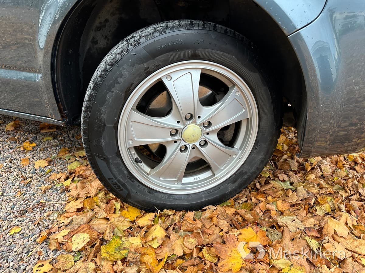 Flakbil Volkswagen Transporter dubbelhytt leasing Flakbil Volkswagen Transporter dubbelhytt: picture 47 Flakbil Volkswagen Transporter dubbelhytt leasing Flakbil Volkswagen Transporter dubbelhytt: picture 47