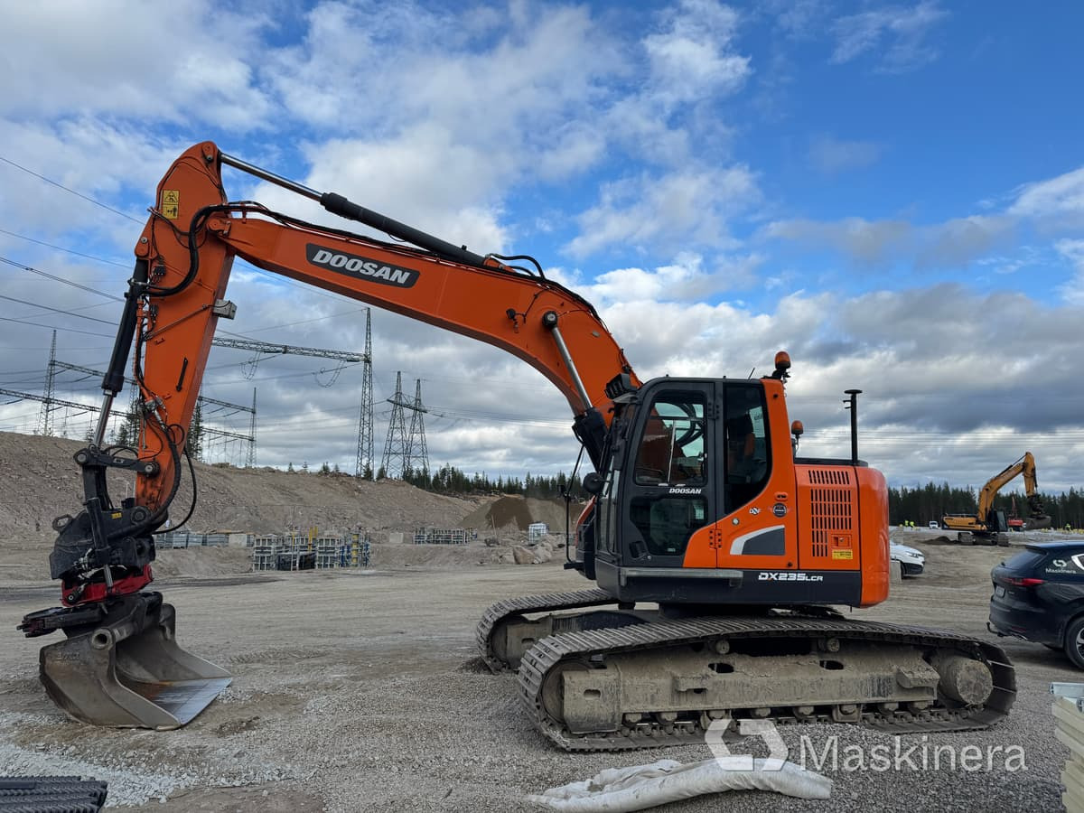 Grävmaskin Doosan DX235LCR-5 med L5 grävsystem - Crawler excavator: picture 2 Grävmaskin Doosan DX235LCR-5 med L5 grävsystem - Crawler excavator: picture 2