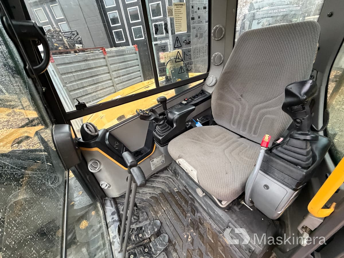 Crawler excavator Grävmaskin Volvo ECR88D med tillbehör: picture 29 Crawler excavator Grävmaskin Volvo ECR88D med tillbehör: picture 29