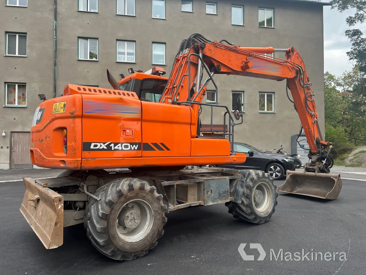 Hjugrävare Doosan DX140-3 - Crawler excavator: picture 5 Hjugrävare Doosan DX140-3 - Crawler excavator: picture 5