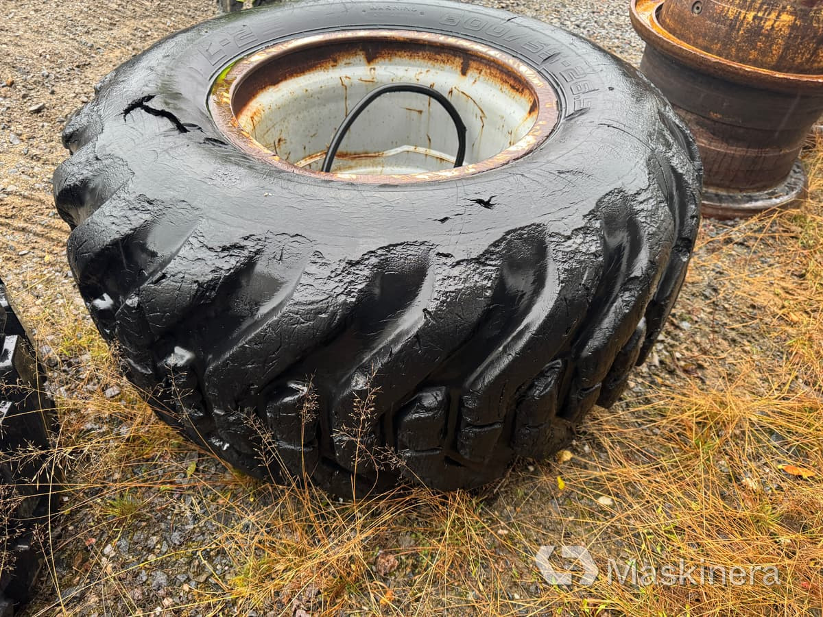 Hjul Nokian L-2 600/55-26.5 - Wheel and tire package for Construction machinery: picture 4 Hjul Nokian L-2 600/55-26.5 - Wheel and tire package for Construction machinery: picture 4