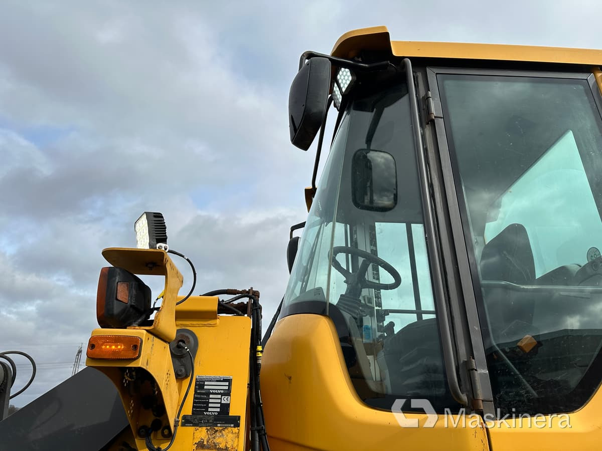Wheel loader Hjullastare Volvo L60G [ Copy ]: picture 46