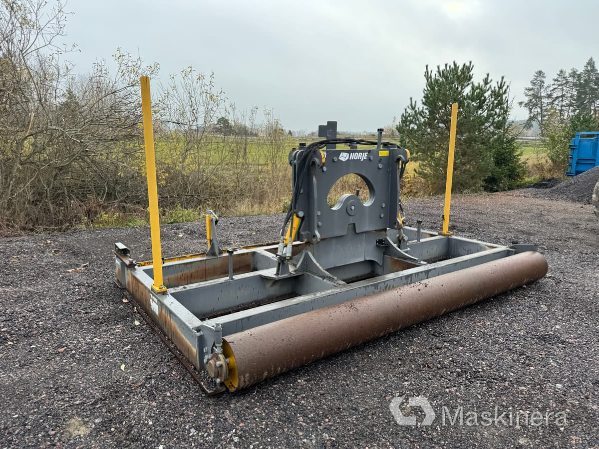 Justeringsbalk Norje 3600 mm - Roller: picture 3 Justeringsbalk Norje 3600 mm - Roller: picture 3