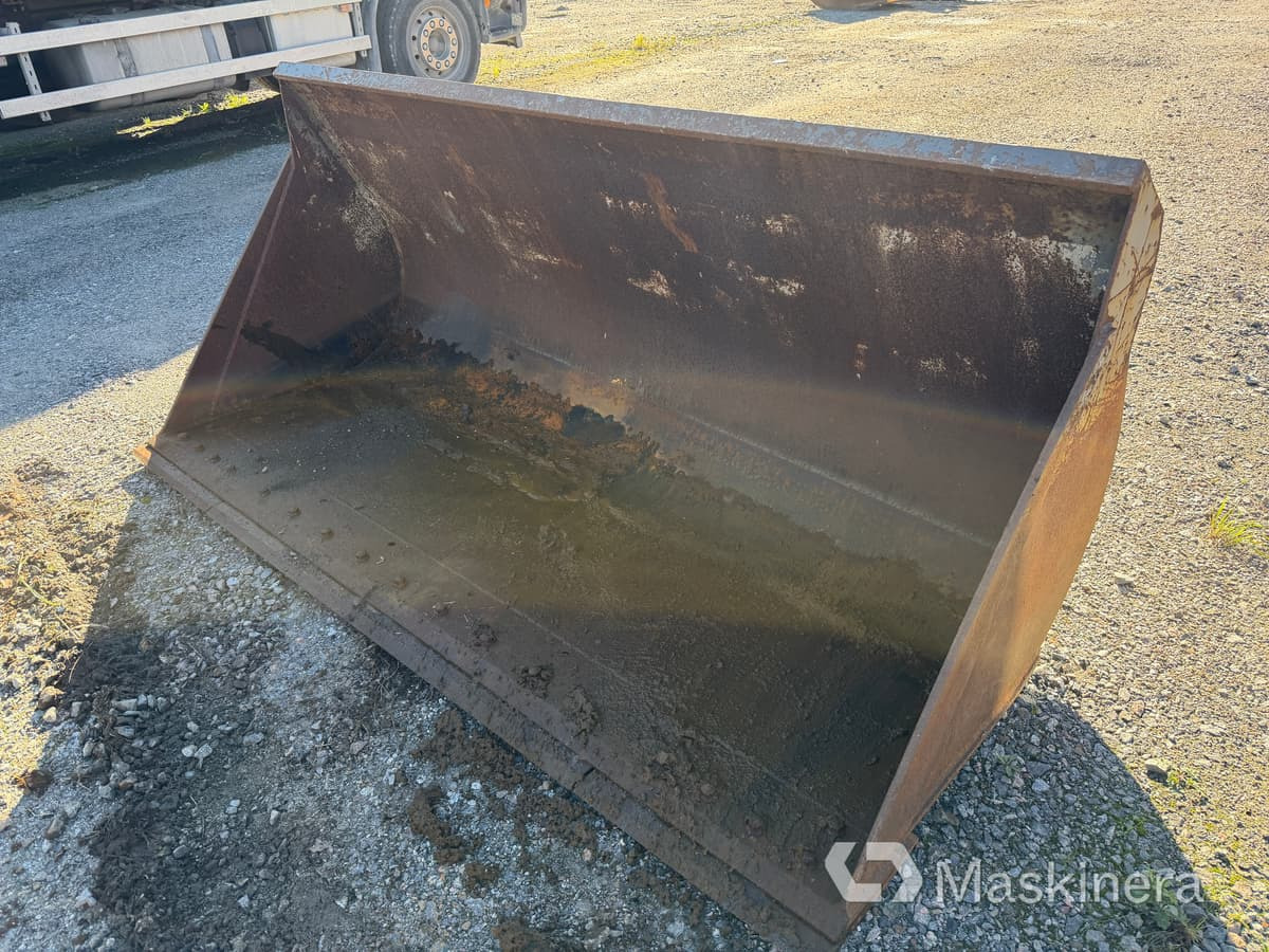 Lastarskopa ABL Stora BM - Loader bucket: picture 2 Lastarskopa ABL Stora BM - Loader bucket: picture 2