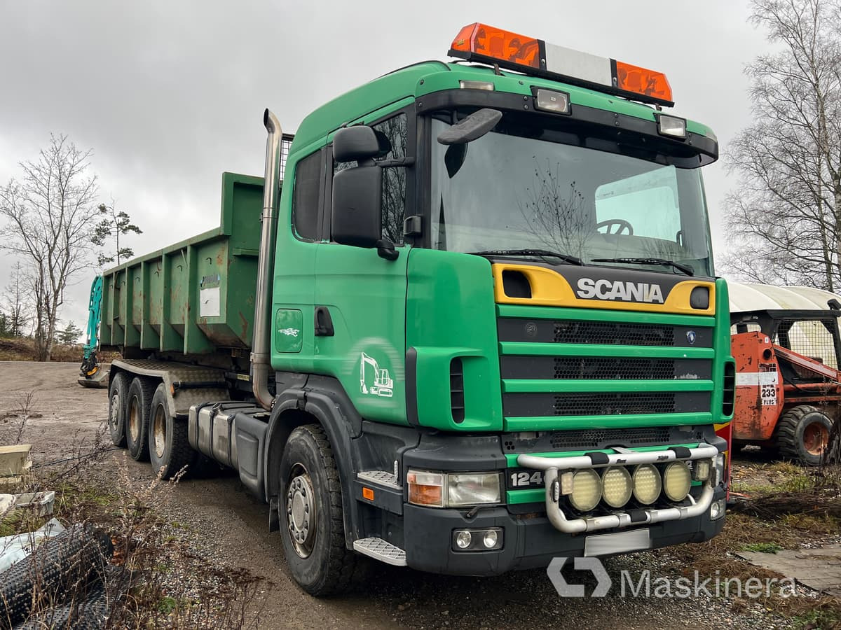 Lastväxlare Scania R124GB8X4 - Hook lift truck: picture 1 Lastväxlare Scania R124GB8X4 - Hook lift truck: picture 1