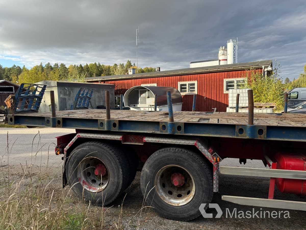 Lastväxlare Scania R420 6X4 Tridem med maskinflak och grusflak - Hook lift truck: picture 5 Lastväxlare Scania R420 6X4 Tridem med maskinflak och grusflak - Hook lift truck: picture 5