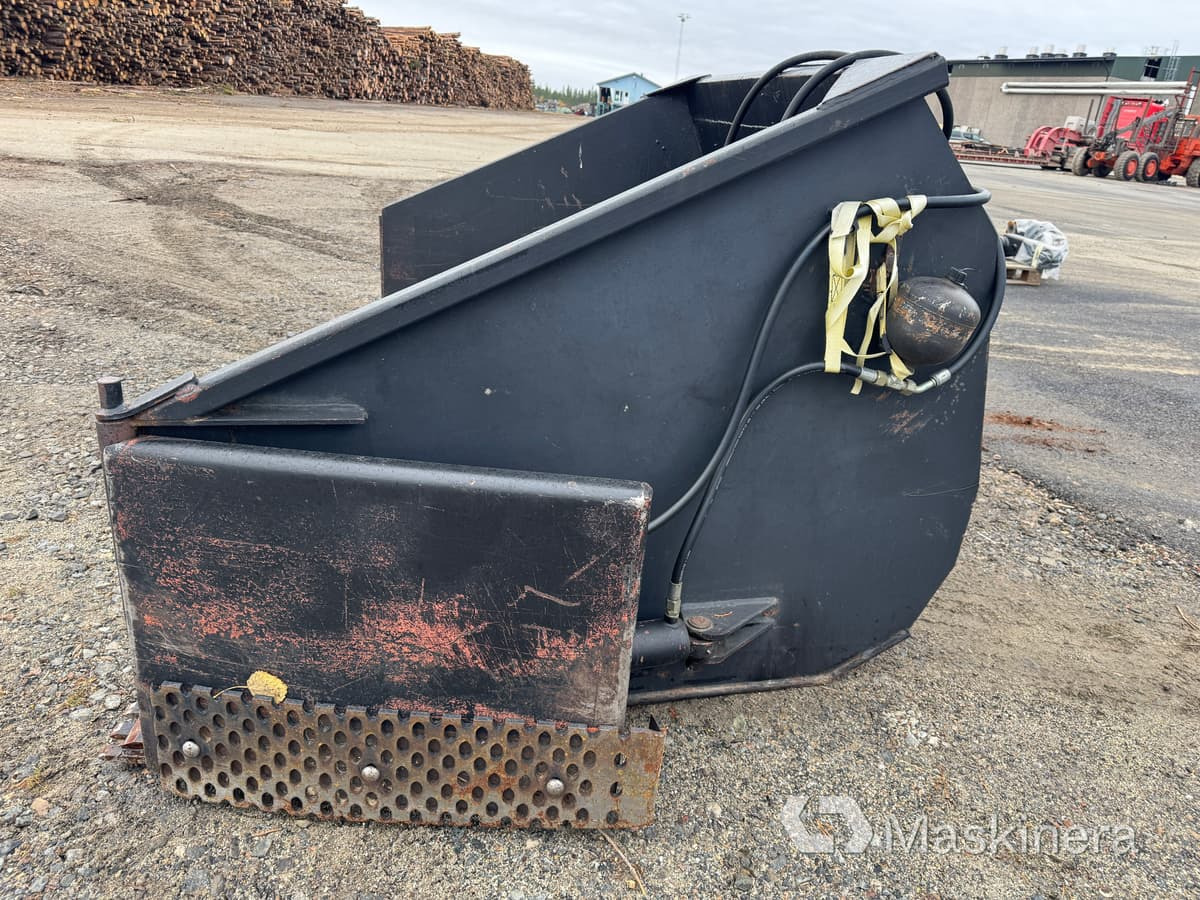 Mutiskopa Stora BM - Loader bucket: picture 2 Mutiskopa Stora BM - Loader bucket: picture 2