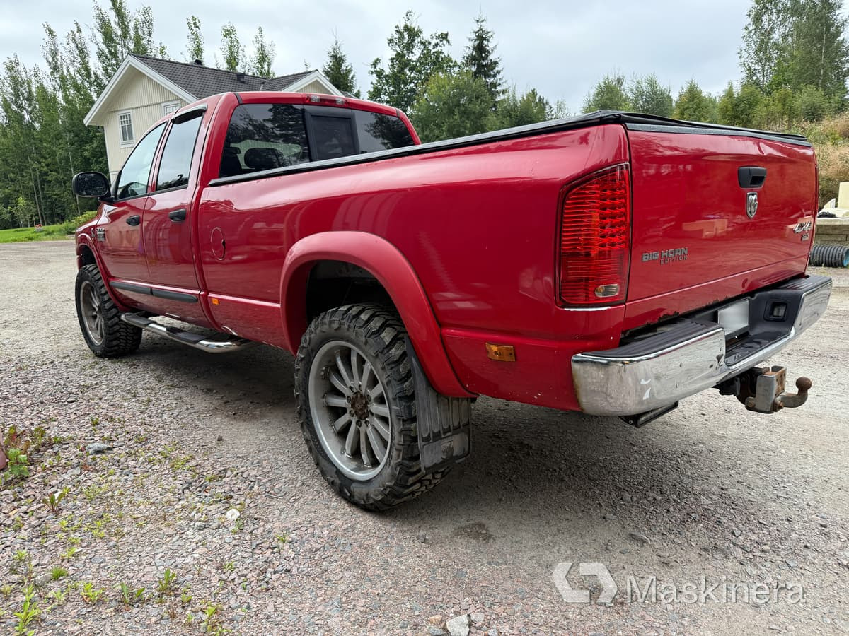 Pickup Dodge Ram 2500 4X4 - Panel van: picture 5 Pickup Dodge Ram 2500 4X4 - Panel van: picture 5