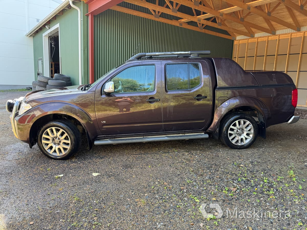 Pickup Nissan Navara (Repobjekt) - Small van: picture 2 Pickup Nissan Navara (Repobjekt) - Small van: picture 2