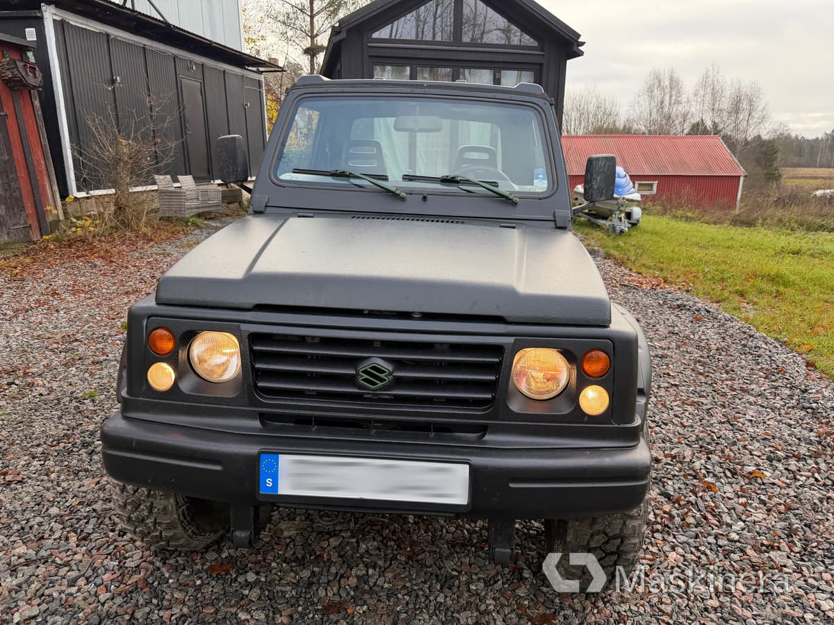 Pickup Suzuki Samurai 1.9TD 4WD - Small van: picture 2 Pickup Suzuki Samurai 1.9TD 4WD - Small van: picture 2