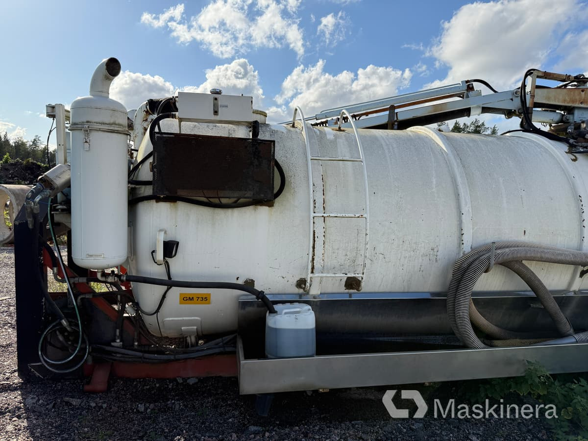 Rolba Slamflak med kran - Roll-off container: picture 5 Rolba Slamflak med kran - Roll-off container: picture 5